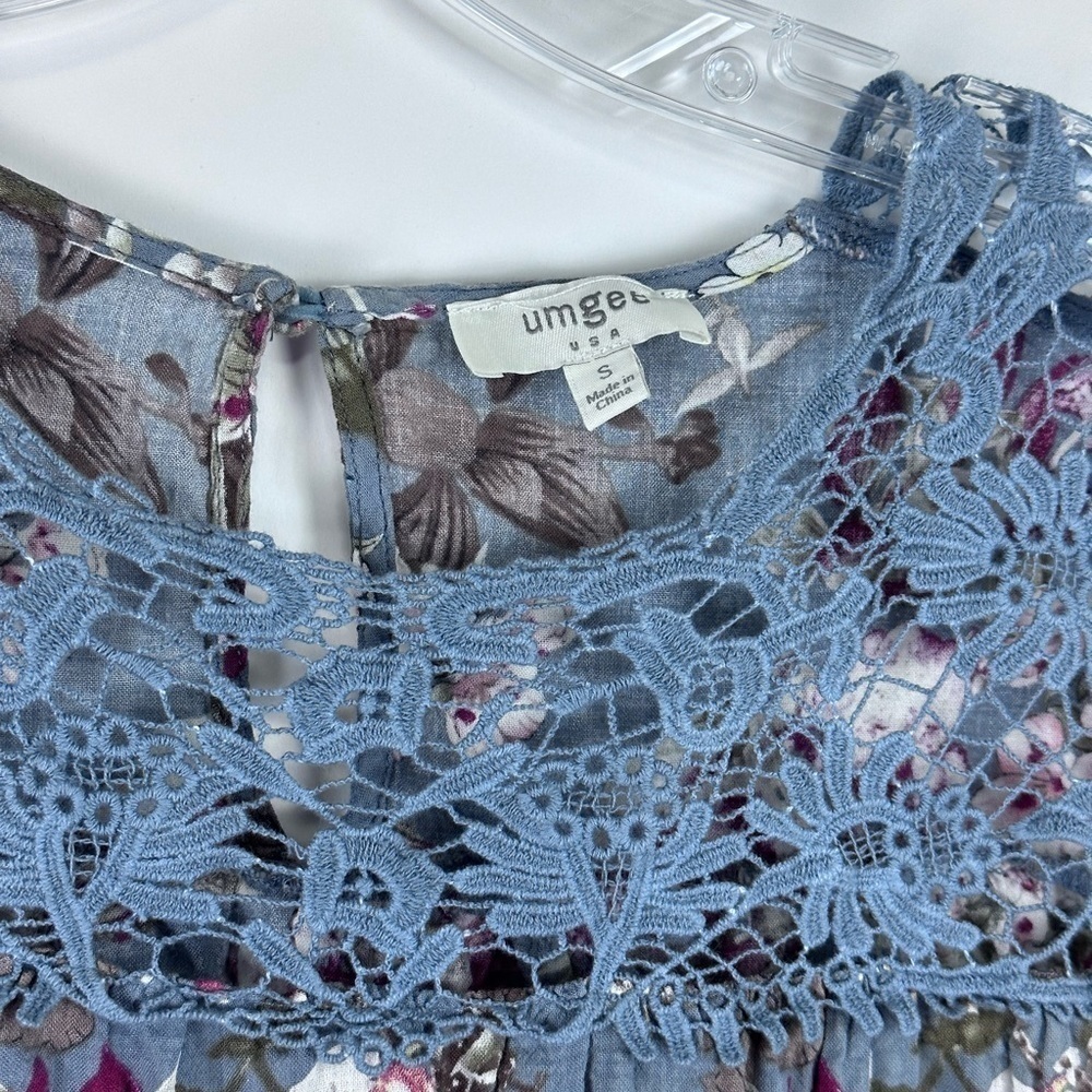 Women's Floral Poetic Sleeve Mini Dress - Picture 3 of 9